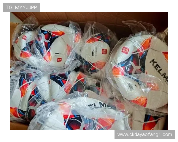 雷速联手铿锵玫瑰开启女足进校园活动 山西掀起足球热潮